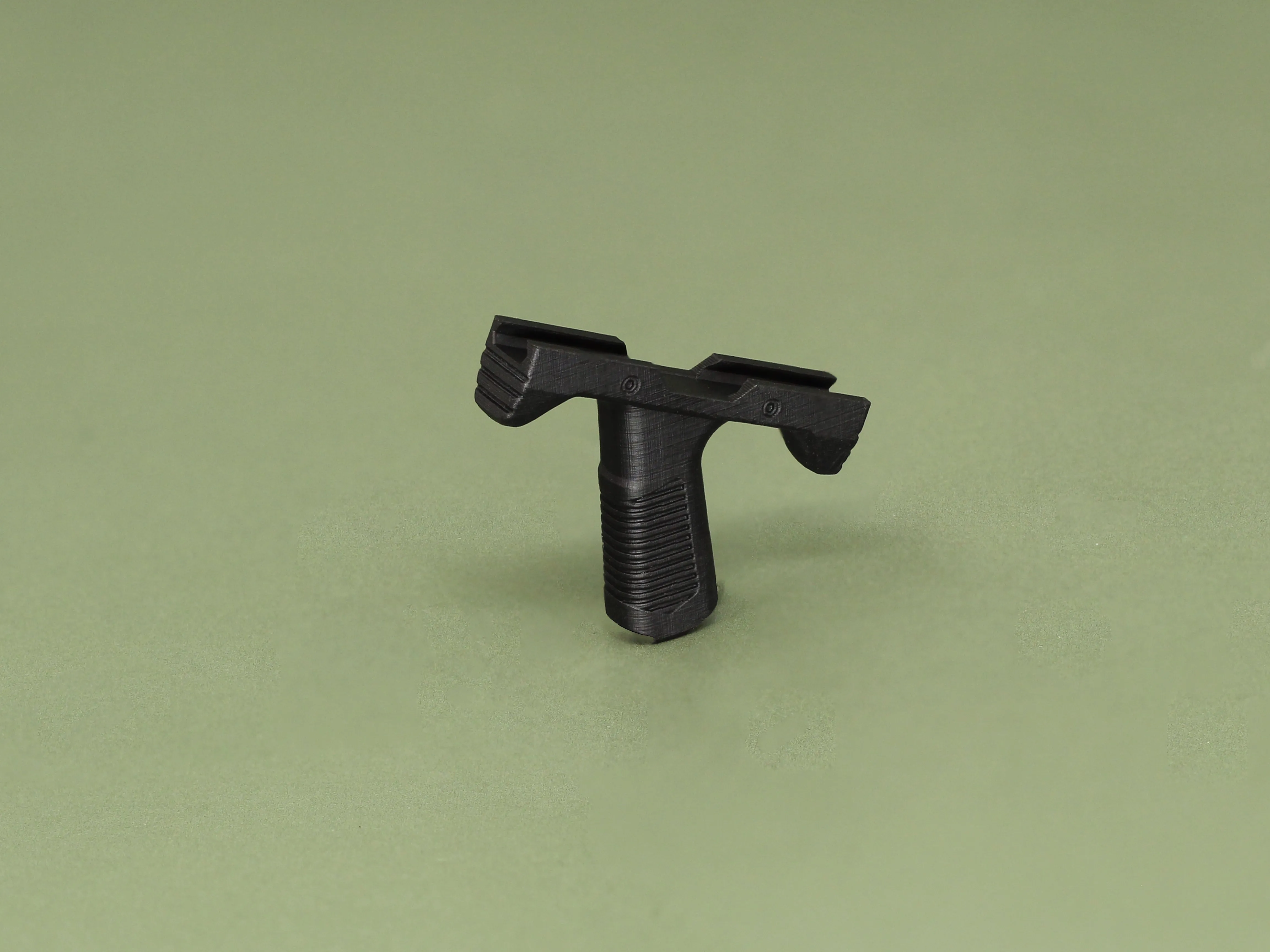 1/6 - Custom - Black  SR-Q Tactical Foregrip (type 2)