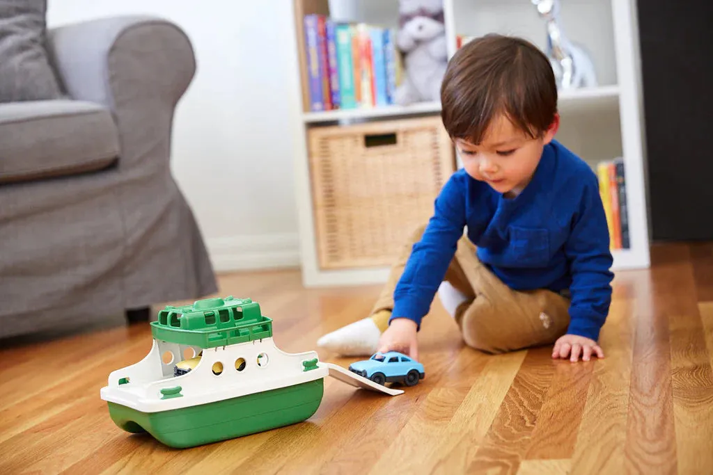 Ferry Boat, green/white