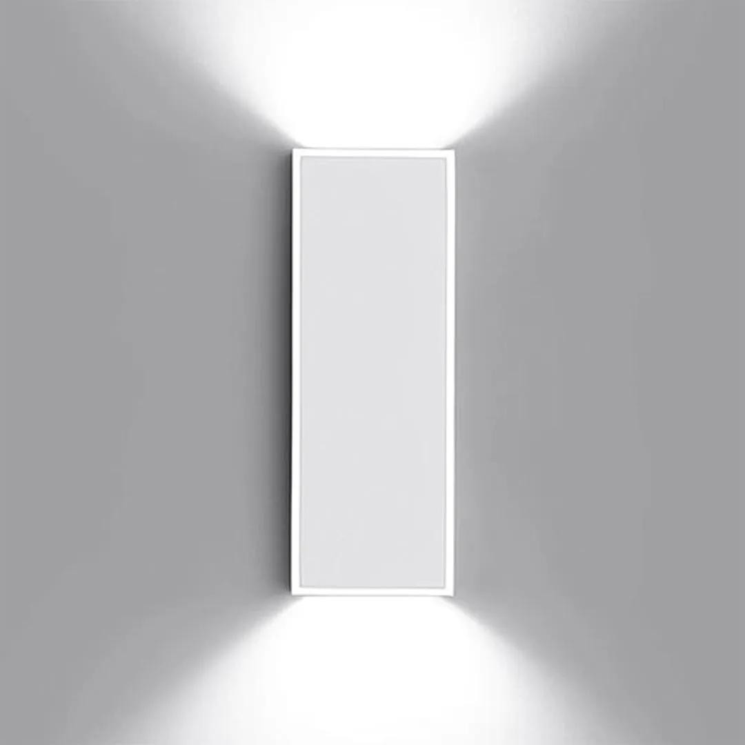 Vibia Alpha wall lamp