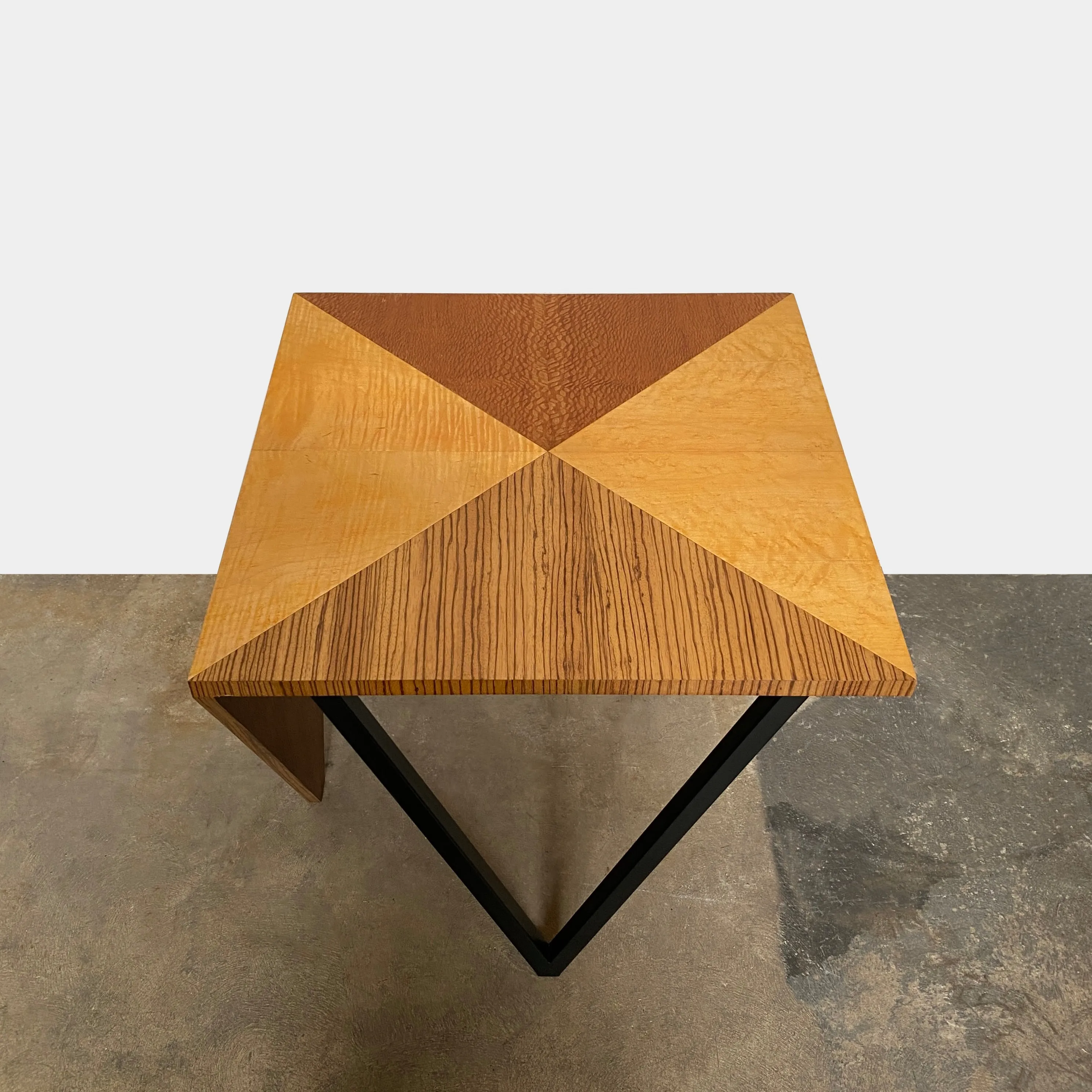 Wood And Metal Side Table With Triangle Theme