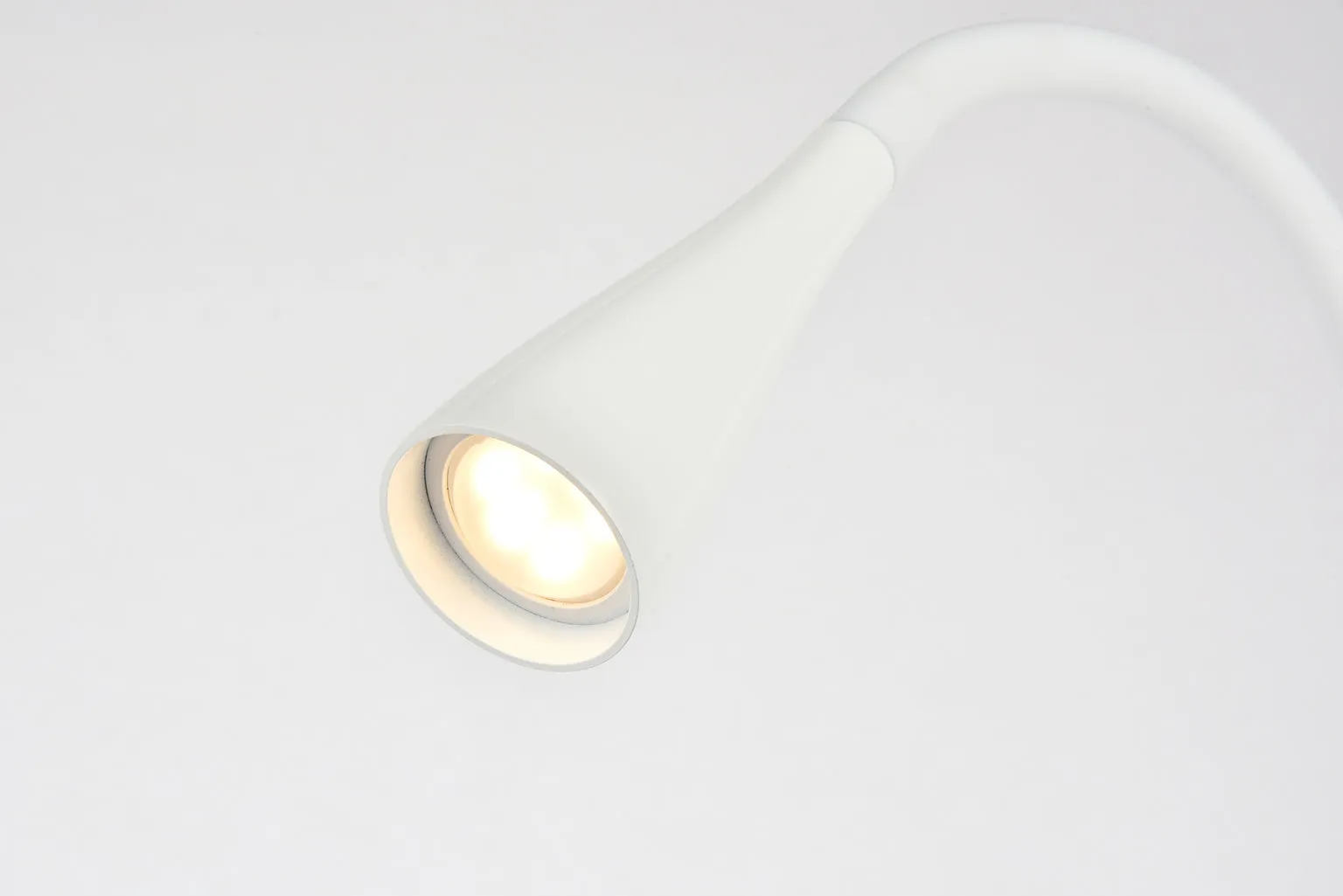 ZC121-LEDDS011 - Regency Decor: Illumen Collection 1-Light glossy frosted white Finish LED Desk Lamp