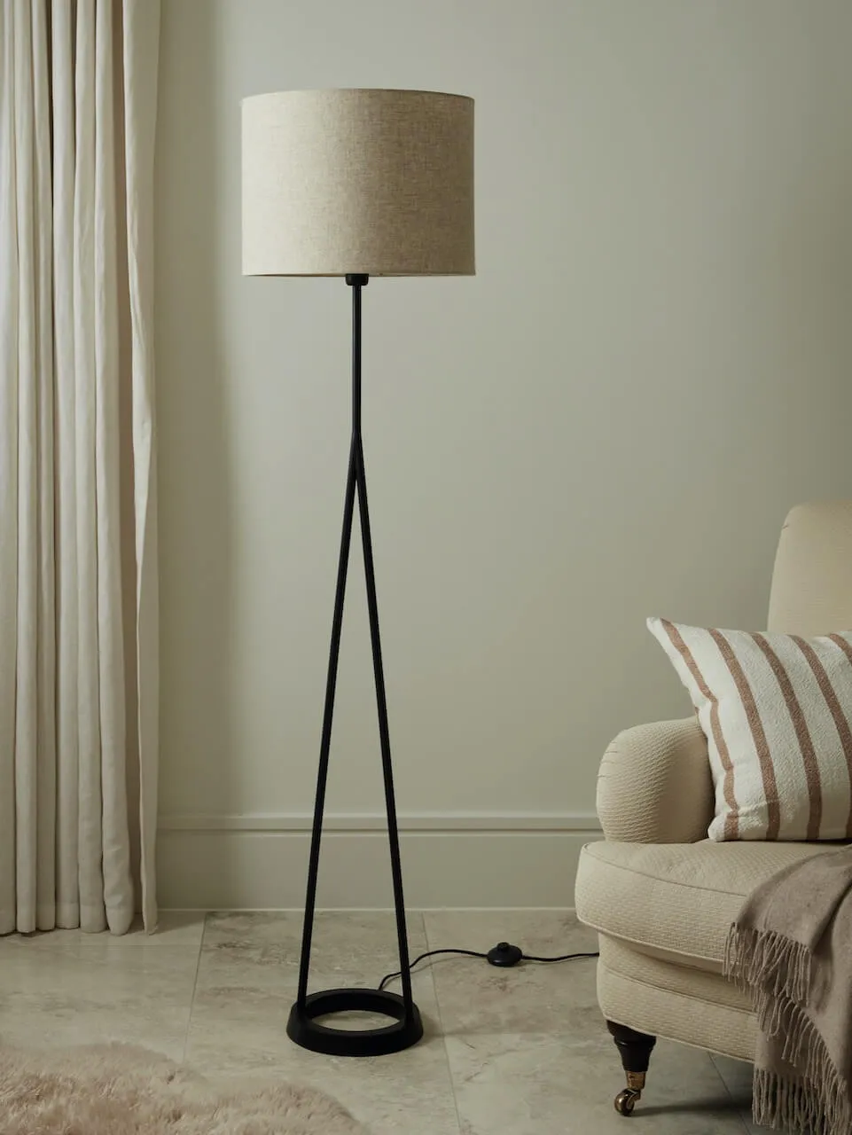 Zia Black Floor Lamp with Natural Drum Shade